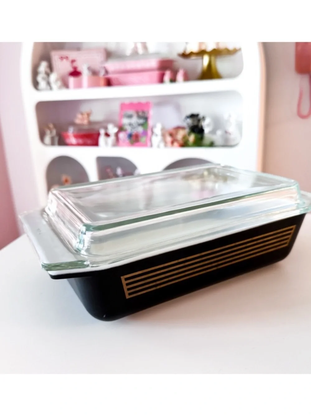 Pyrex 575 Musical Staff Space Saver Casserole w/ Lid, Black Gold, Vintage 1958